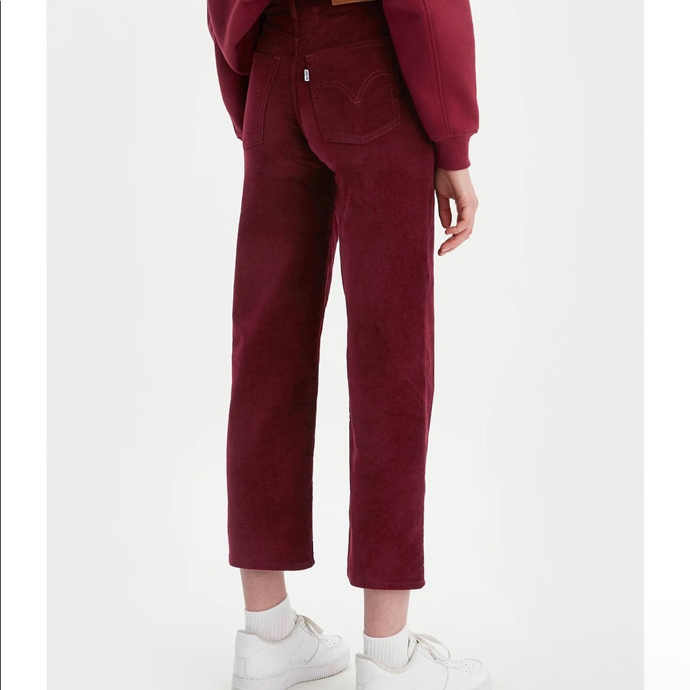 Levi’s RIBCAGE STRAIGHT ANKLE CORDUROY PANTS 27